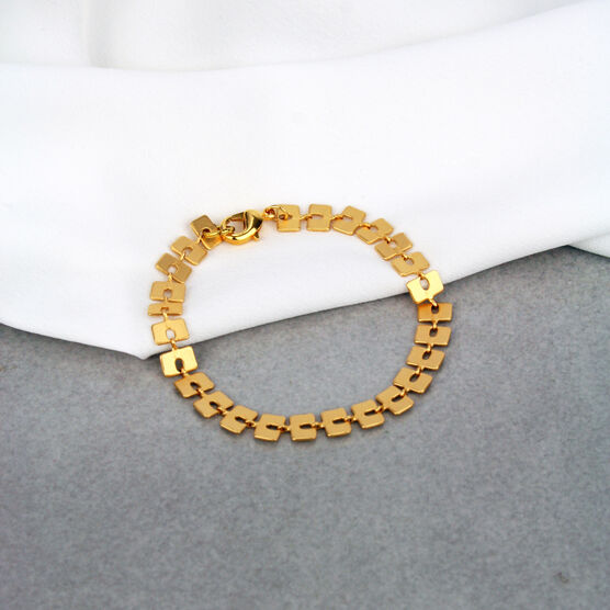 Gold link bracelet